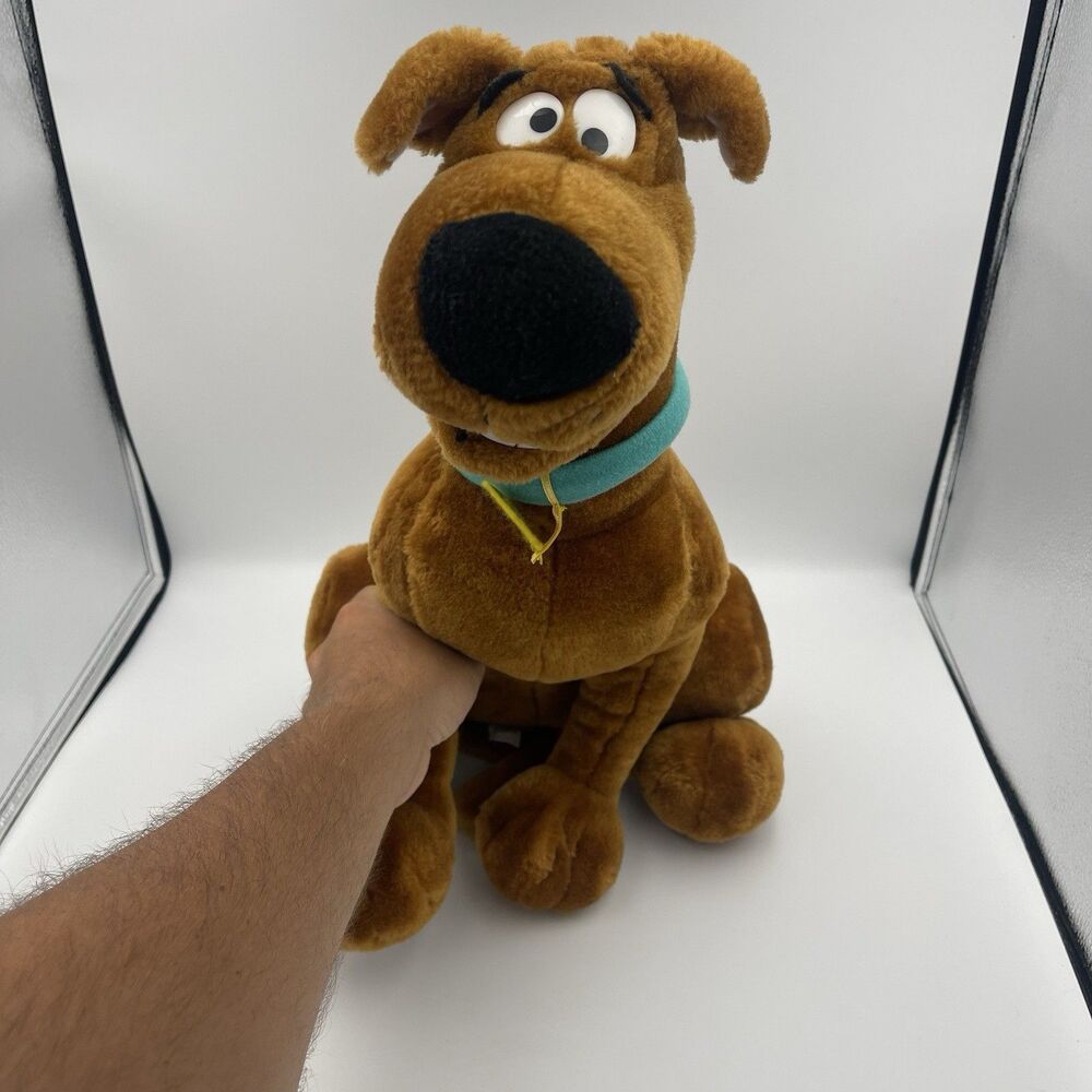 Vintage 1998 Scooby Doo Sitting Plush Jumbo Stuffed Dog Hanna Barbera Large 17”